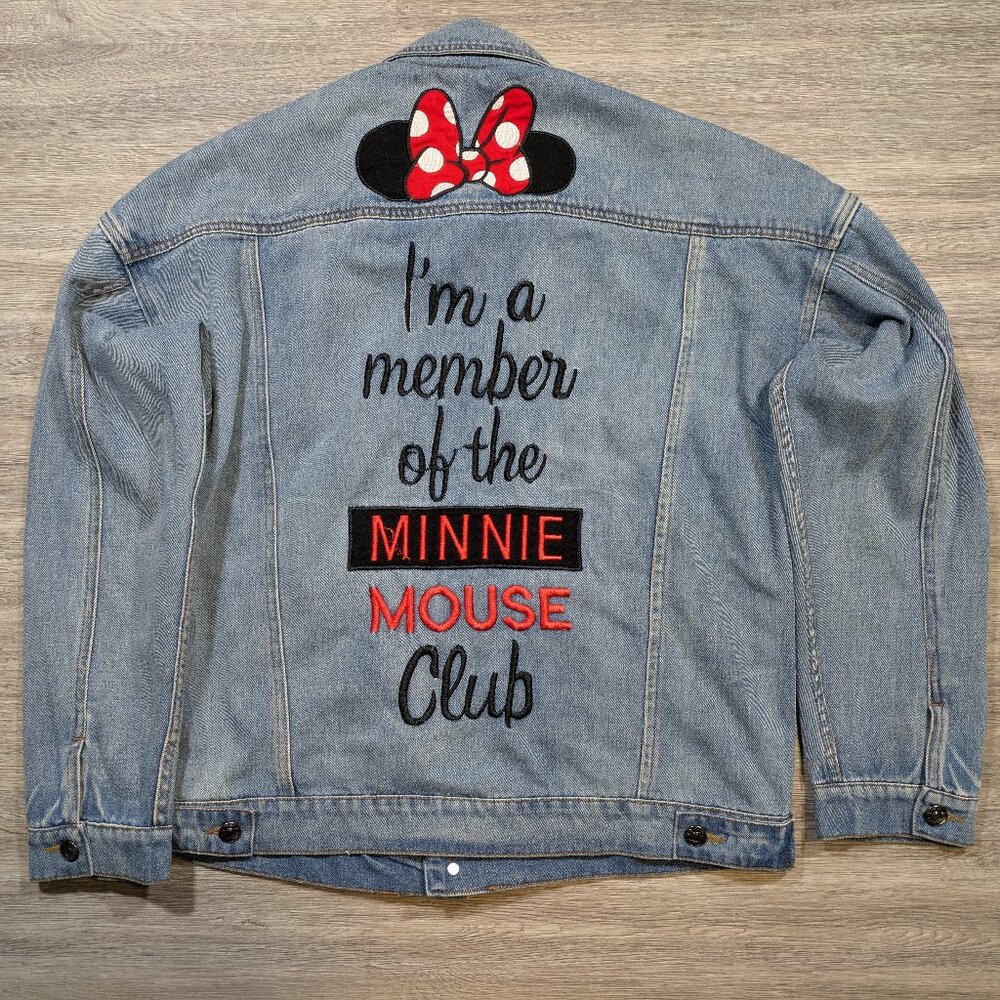 Disney Minnie Mouse Denim Jean Jacket Women's Medium Embroidered Pins Blue
